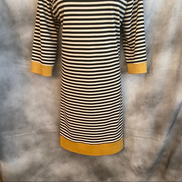 Color-blocked and cute! - Picture 9 of 10